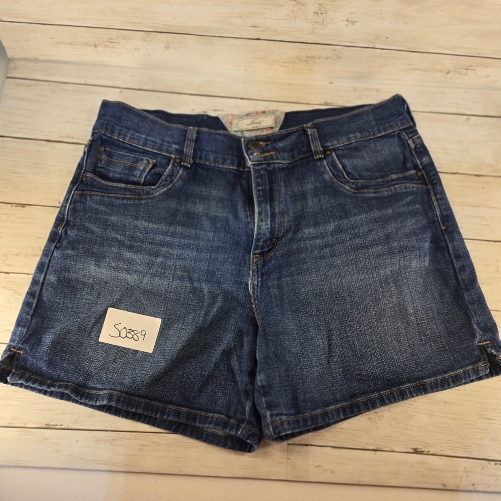 Levis Womens Denim‎ Shorts Dark Wash Double Button Stretch Size 12 S0389